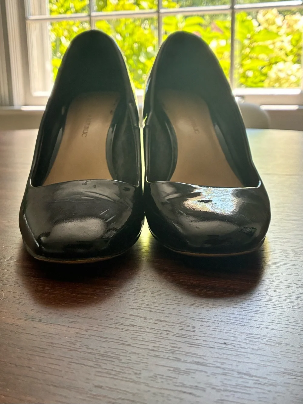 Banana Republic Black Patent Block Heel Pumps